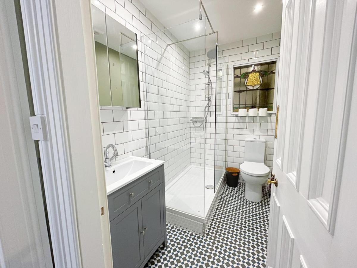 1 Bed Character Filled Glasgow Apartment المظهر الخارجي الصورة